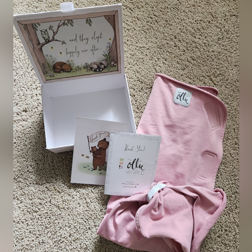 Ollie Swaddle Pink Baby Newborn - Lightly Used with Original Packaging